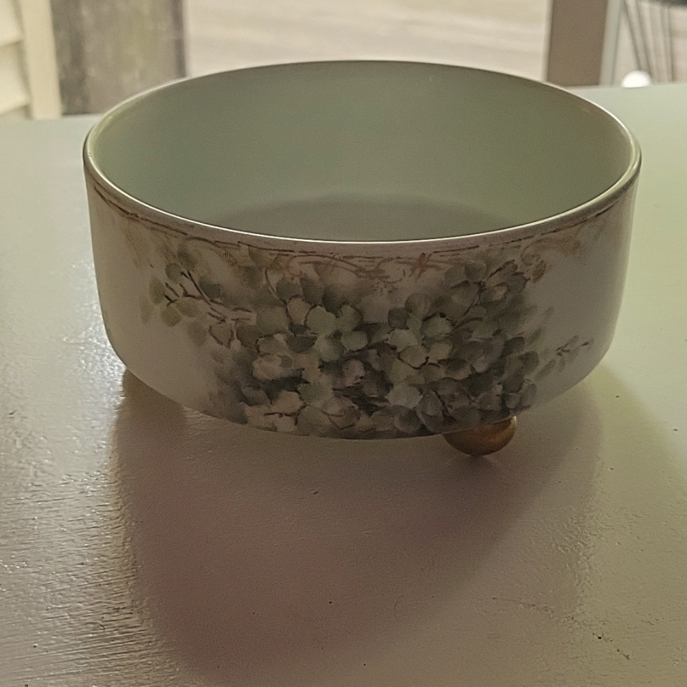 Limoge T & V  bowl with feet